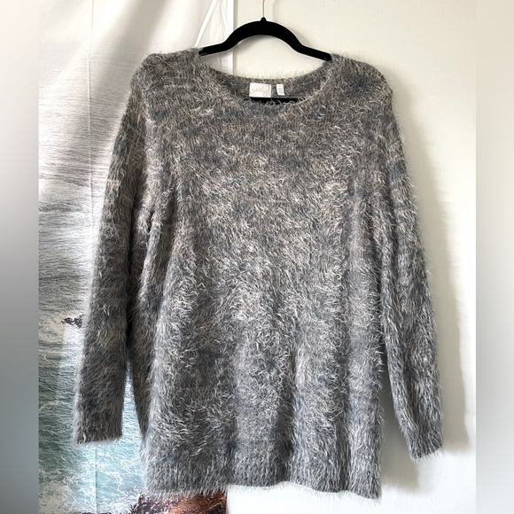 Small Gray Very Soft Oversized Sweater - Picture 1 of 2